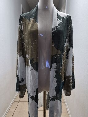 MarlaWynne Olive Green, White & Tan Open-Front Cardigan/Kimono, loose knit